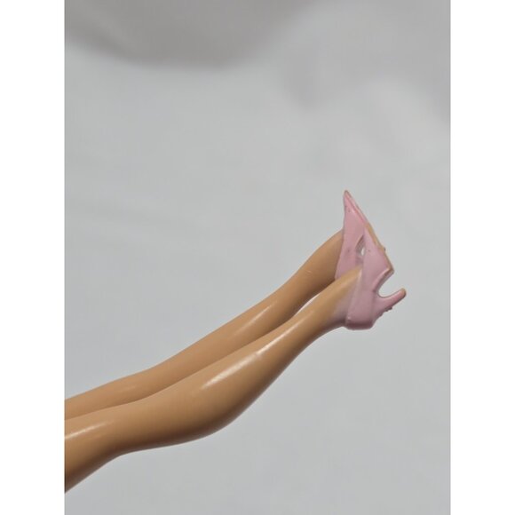 Barbie Mini Kingdom Princess And The Pauper Anneliese Mini 6" Doll- Flawed Dress - Picture 6 of 12